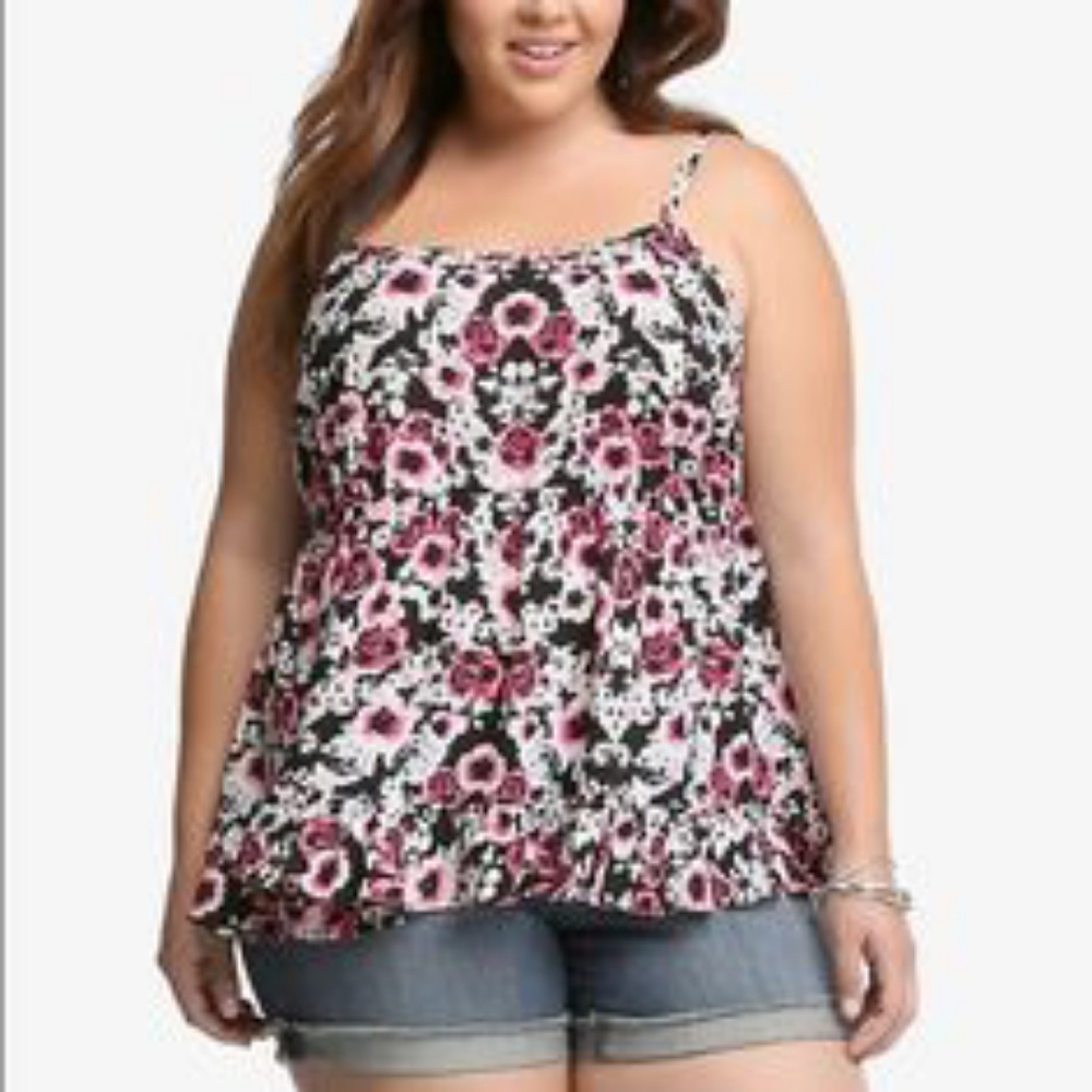 Torrid top size 2